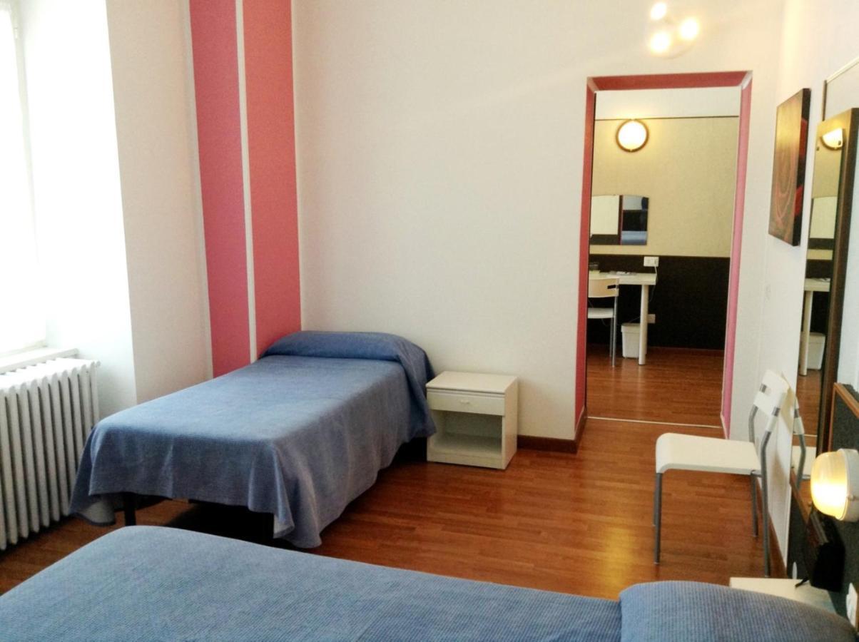Hotel Eden Baveno Bagian luar foto