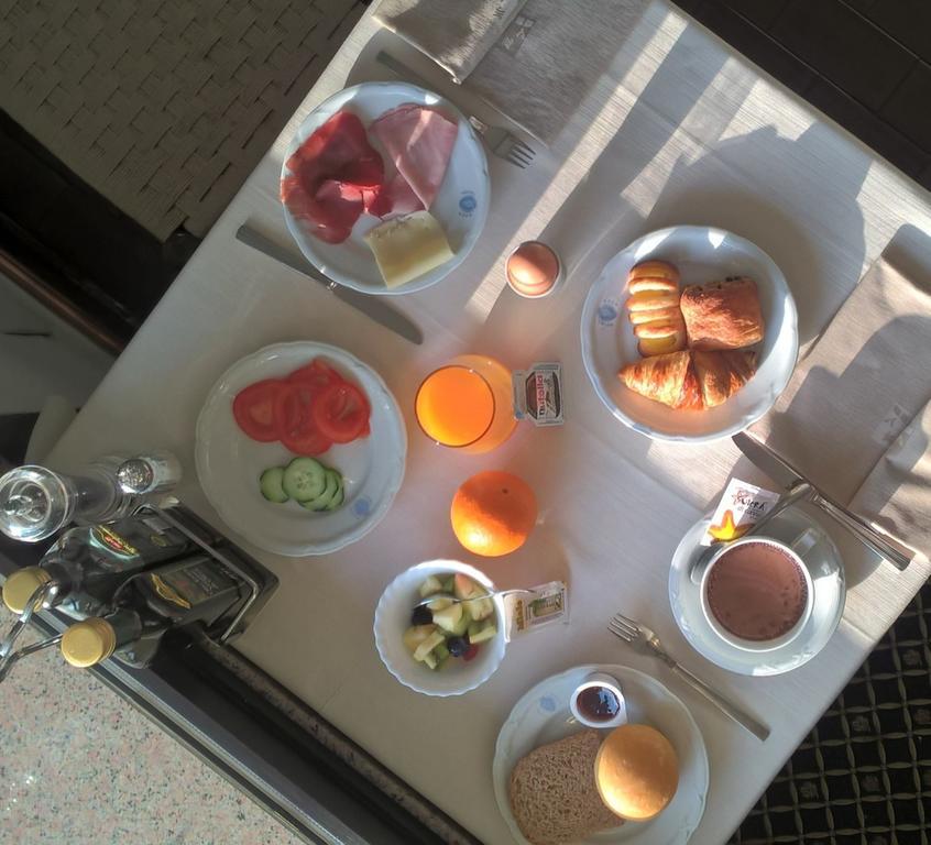 Hotel Eden Baveno Bagian luar foto