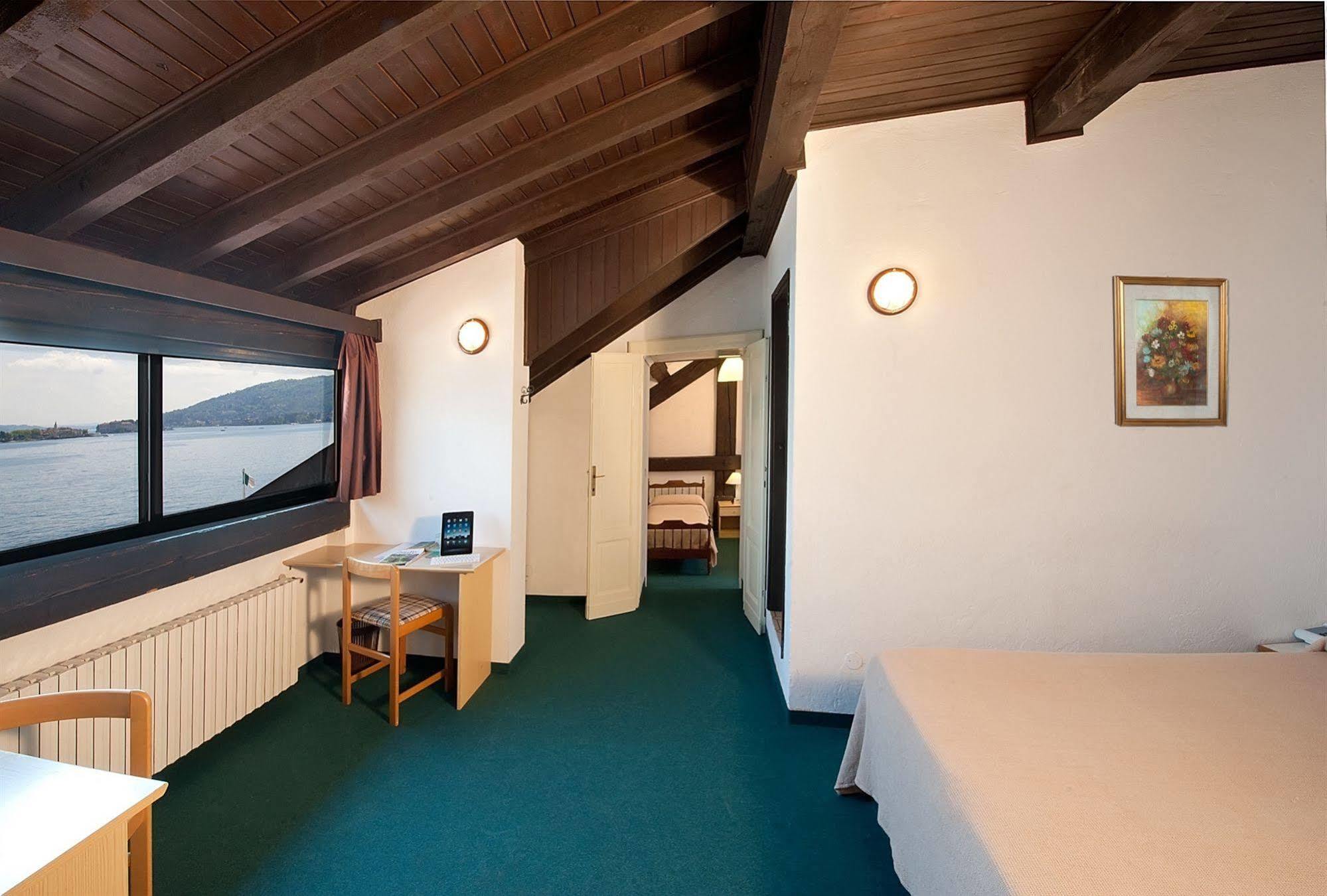 Hotel Eden Baveno Bagian luar foto